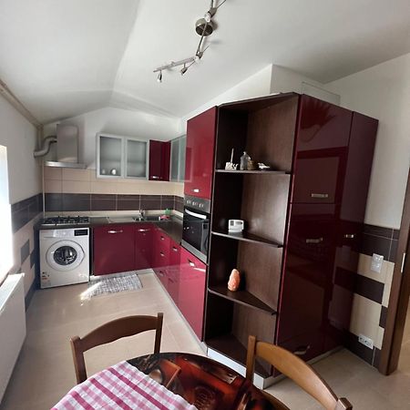 Ovidius Apartament Cisnădie Εξωτερικό φωτογραφία